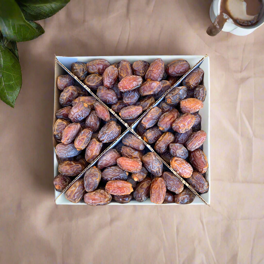 Organic Mini Medjool Dates Box