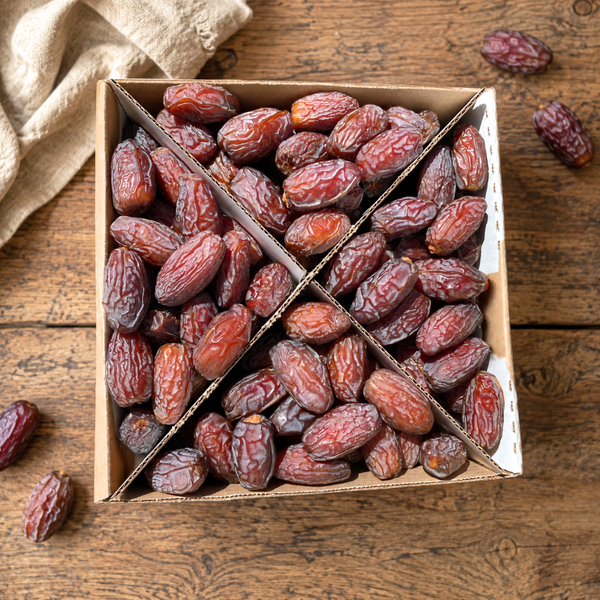 Organic Large Medjool Dates Box