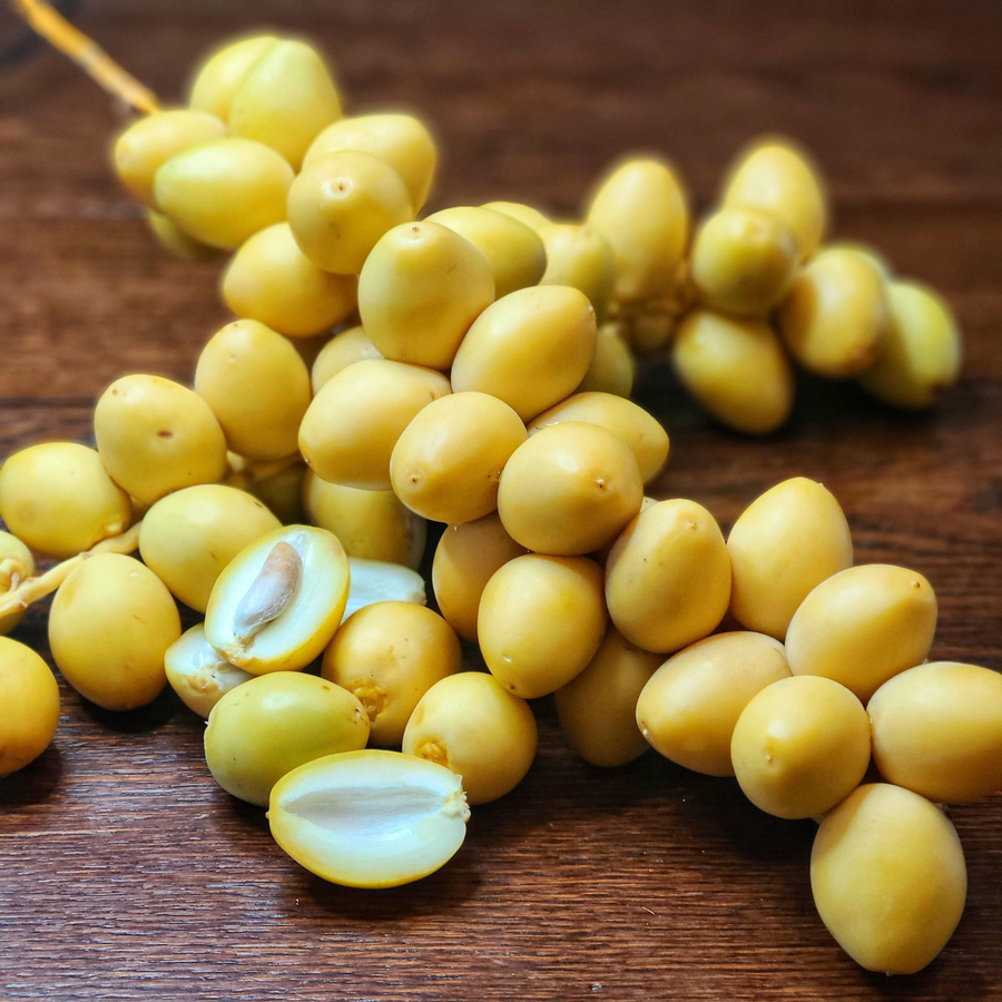 Organic Yellow Barhi Dates (Khalal Barhi Dates)